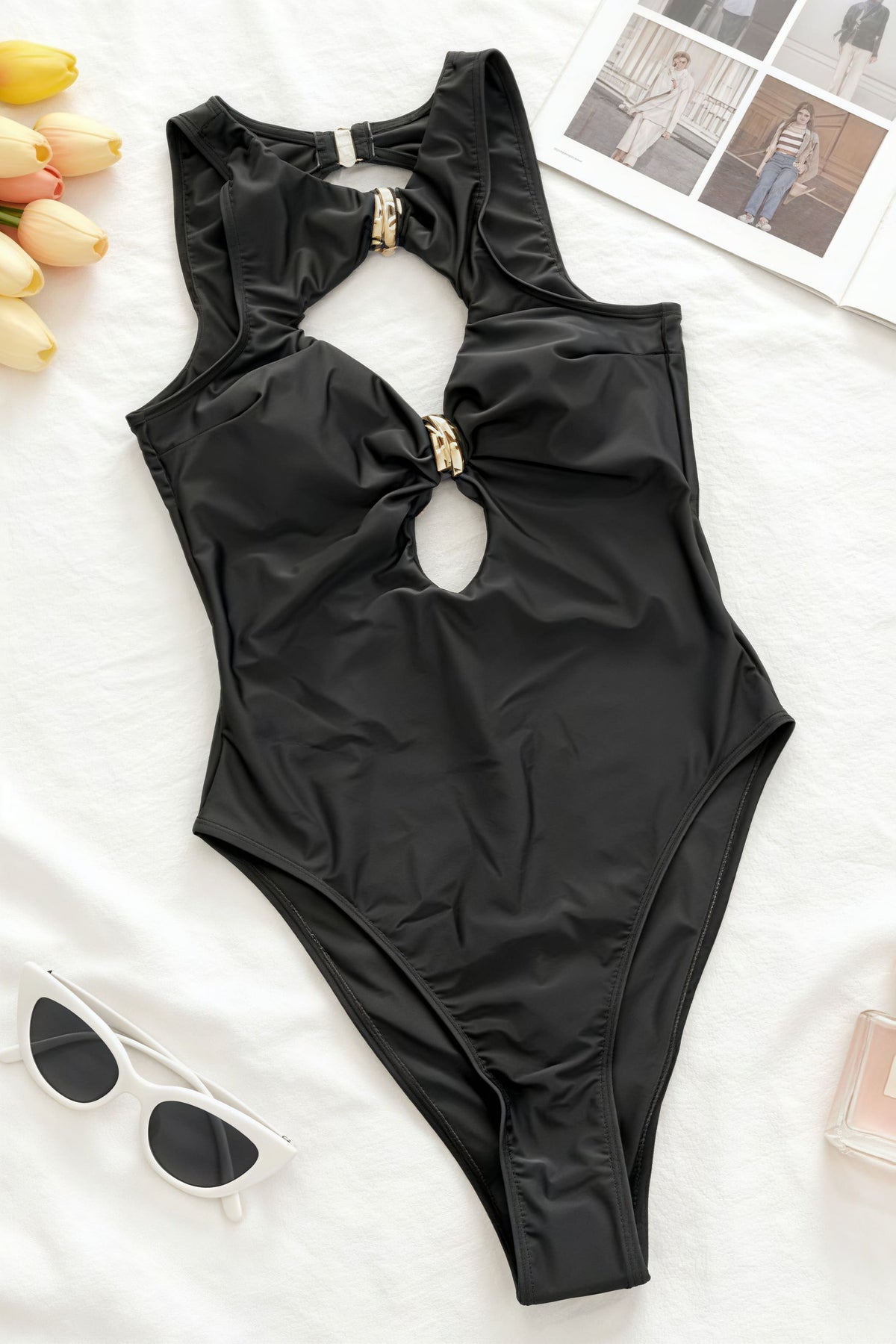 Pharıssa Chic Solid Halter Push Up Black One Piece Swimwear