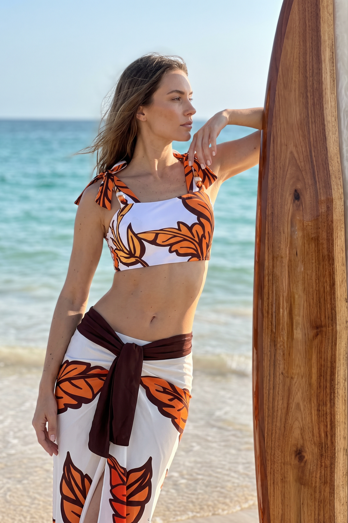 Pharıssa Tropikal Desenli Bikini & Pareo Takımı