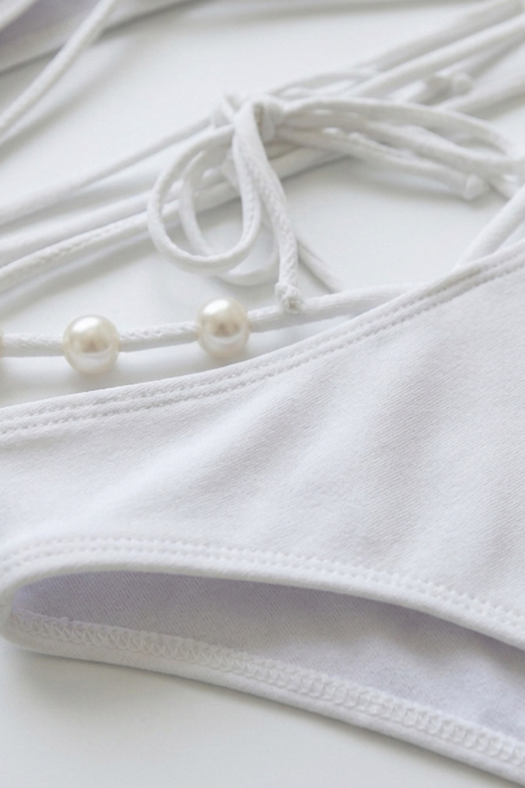 Pharıssa Beyaz Bağlamalı 3'lü Bikini Takımı