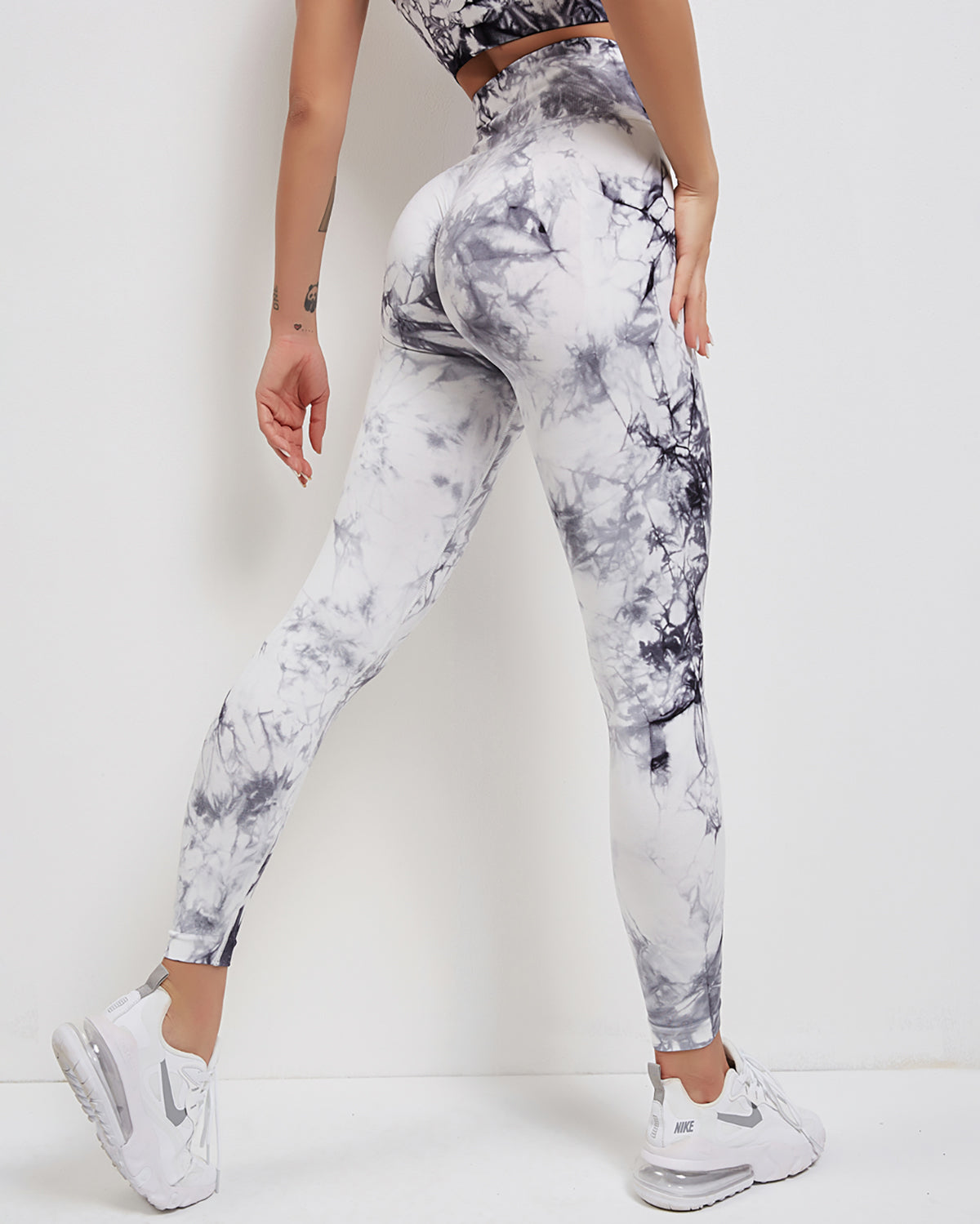Pharıssa Fojo Dye Seamless Scrunch Leggings